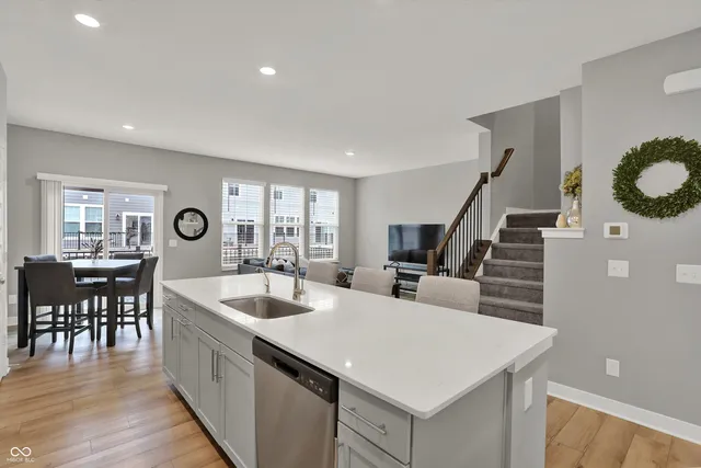 $2,650 | 13807 Boiler Place, Carmel, IN 46032