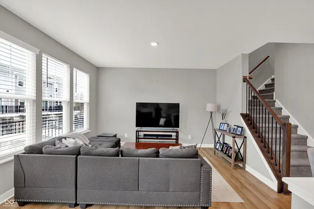 $2,650 | 13807 Boiler Place, Carmel, IN 46032