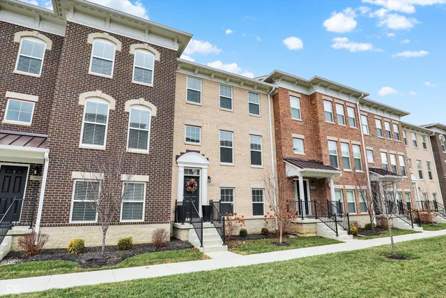 $2,650 | 13807 Boiler Place, Carmel, IN 46032