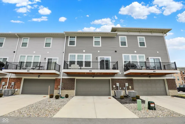 $2,650 | 13807 Boiler Place, Carmel, IN 46032