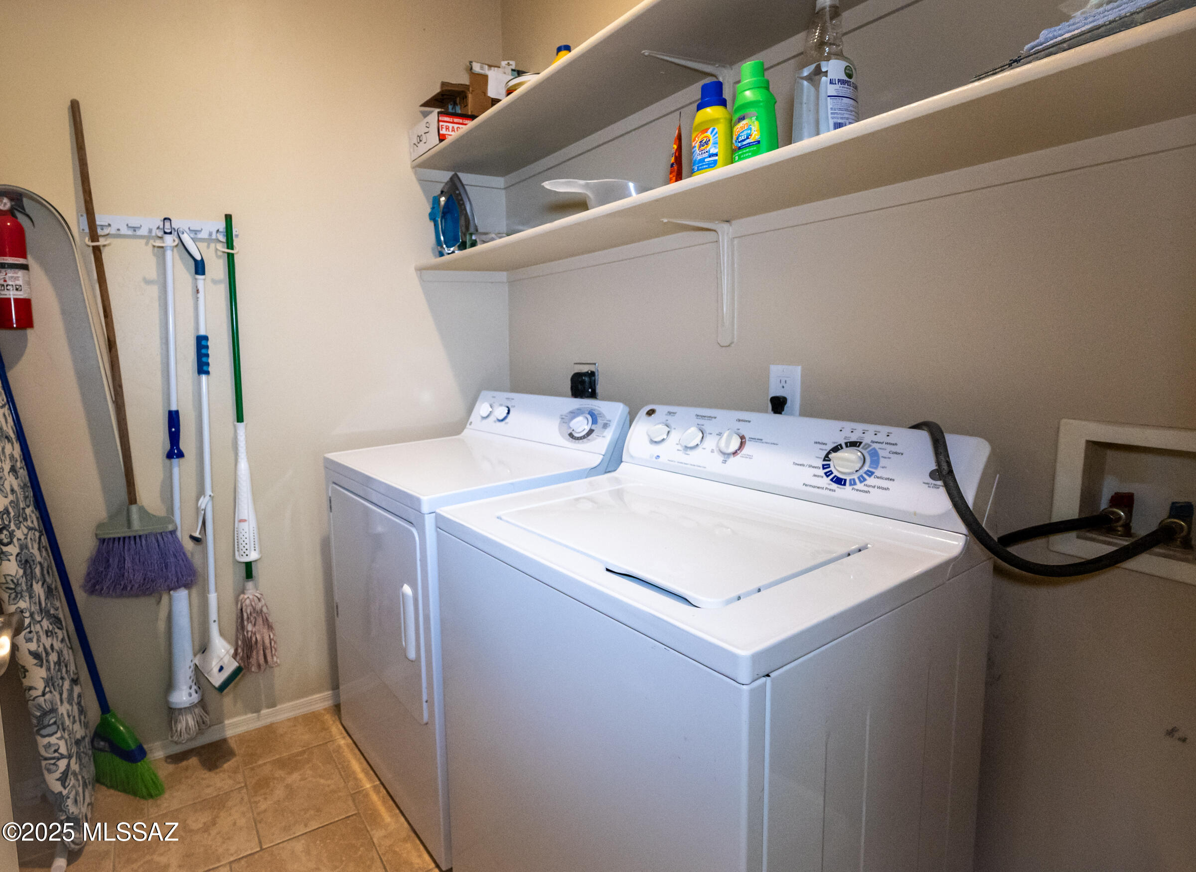 2550 East River Road, Unit 20102 Tucson, AZ 85718 - Photo 8 of 23