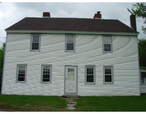 84 Holbrook Road Oxford, MA 01540 - Photo 3 of 30 Gallery Image 3