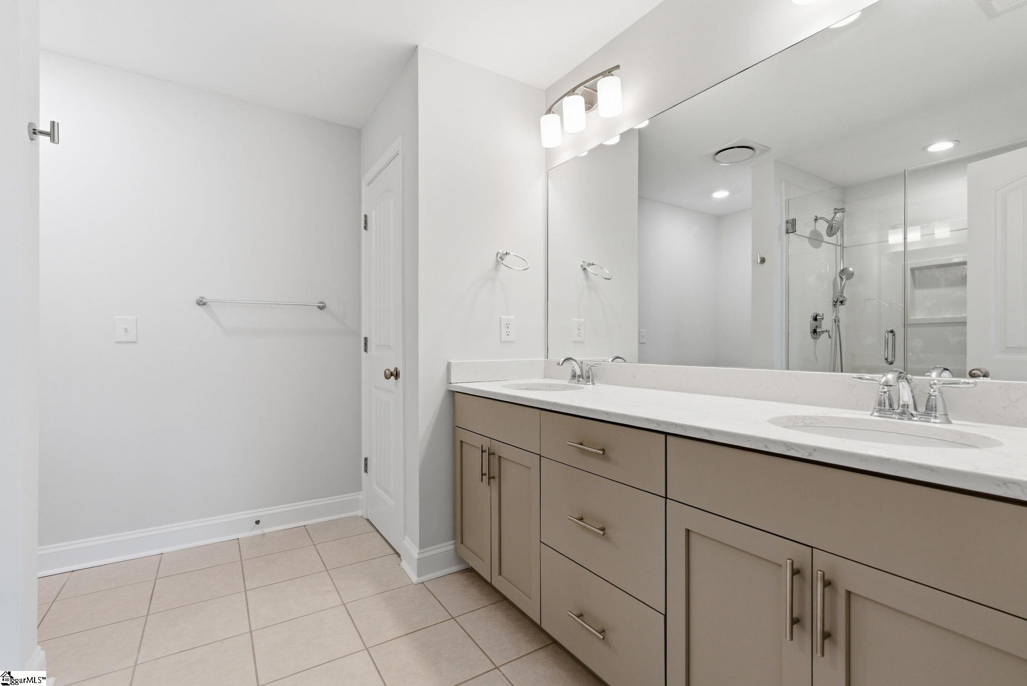 18 Peckham Street Greenville, SC 29607 - Photo 27 of 44