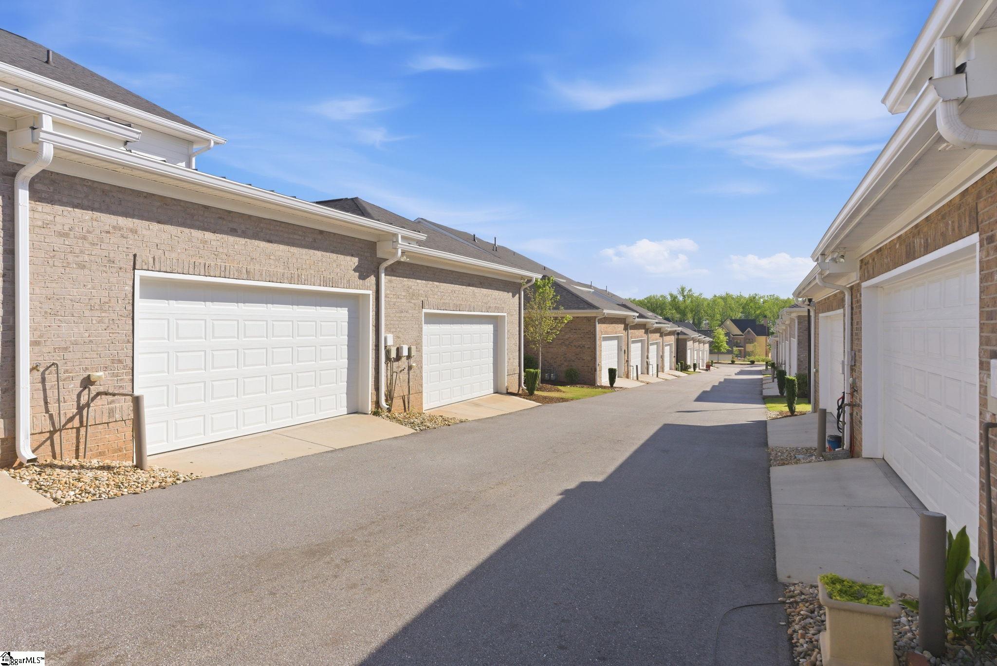 18 Peckham Street Greenville, SC 29607 - Photo 39 of 44