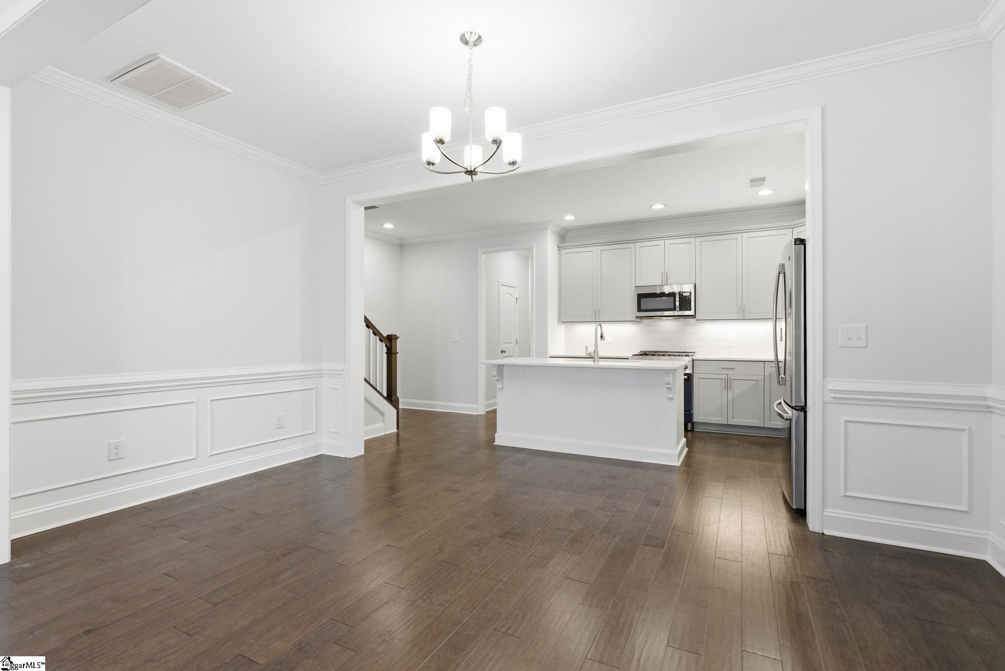 18 Peckham Street Greenville, SC 29607 - Photo 9 of 44