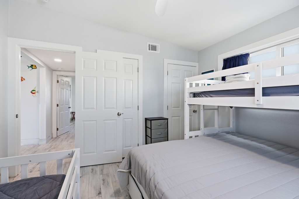 129 Copano Cove Road Rockport, TX 78382 - Photo 24 of 37