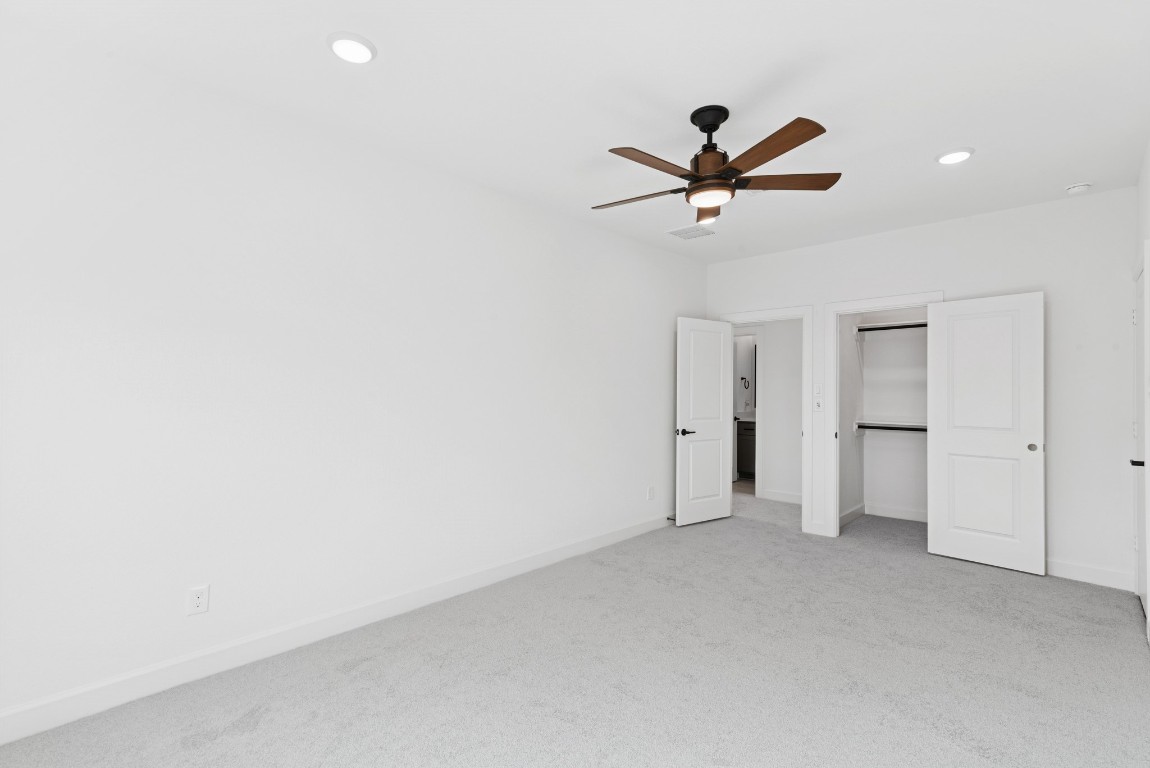 1736 Howler Way Montgomery, TX 77316 - Photo 30 of 48 Large 2ndary bedrooms too!