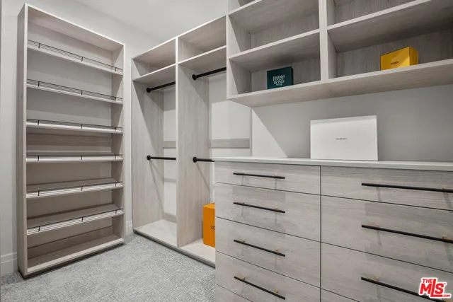 a view of walk in closet