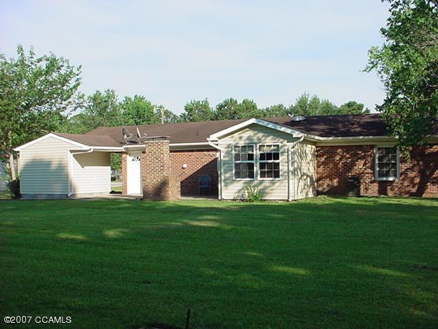 113 Shipman Road Havelock, NC 28532 - Photo 3 of 10 Rear