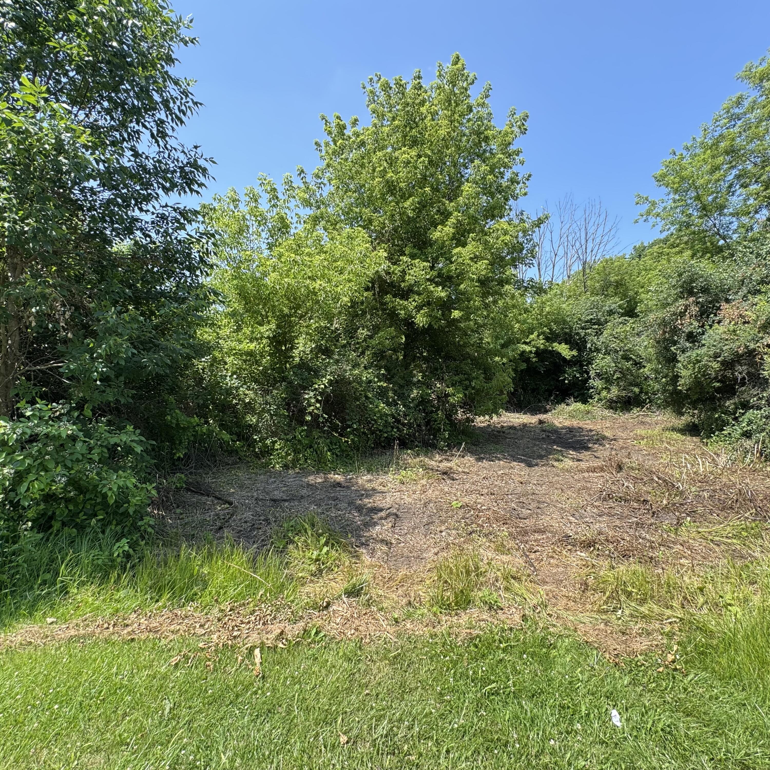 Lt1 Northwoods Drive Port Washington, WI 53074 - Photo 4 of 7 IMG_4586