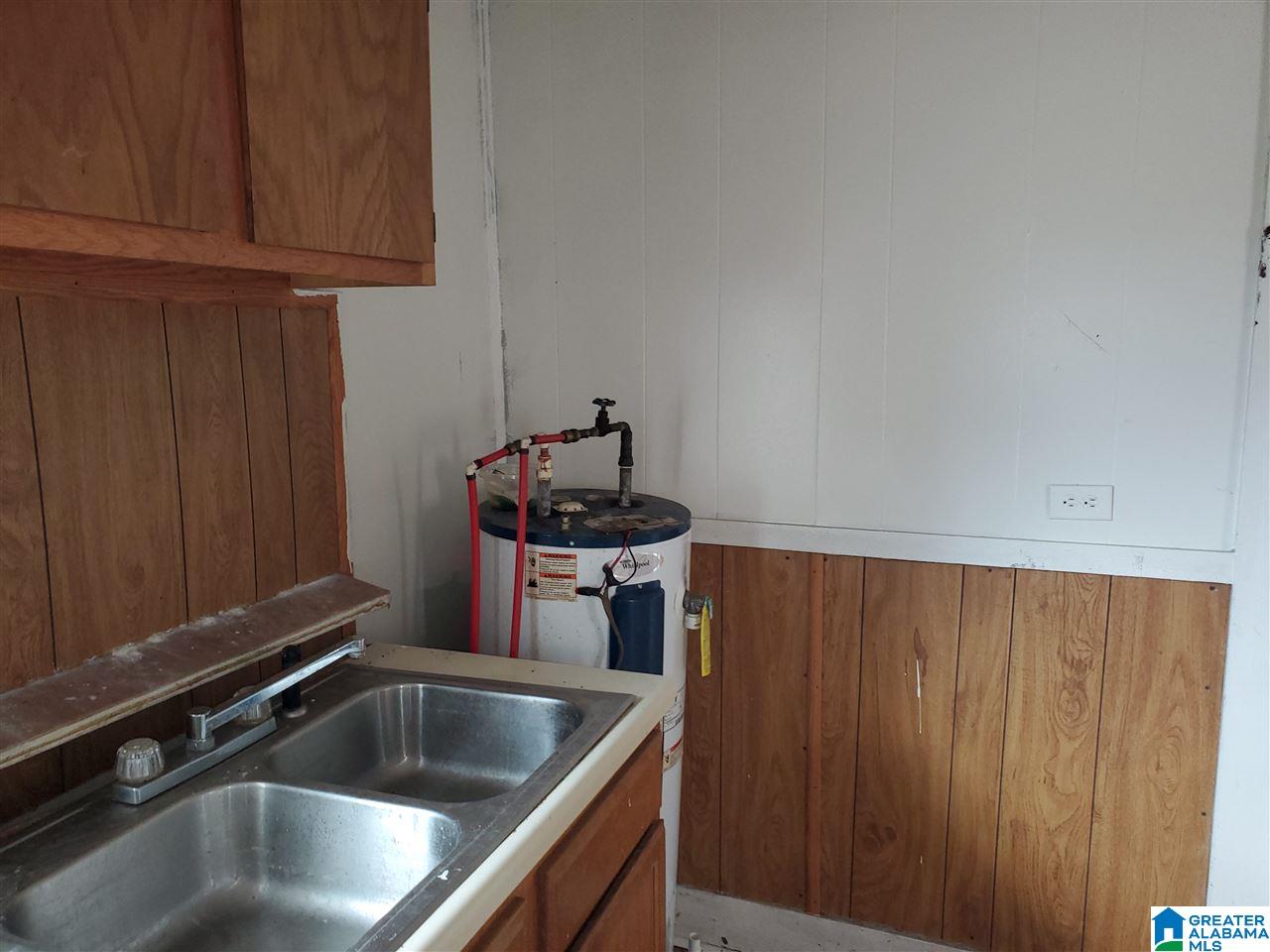 1657 Maple Avenue Southwest Birmingham, AL 35211 - Photo 35 of 39