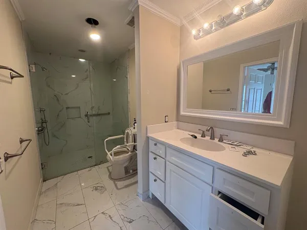 $5,500 | 7525 Wentwood Drive, Dallas, TX 75225