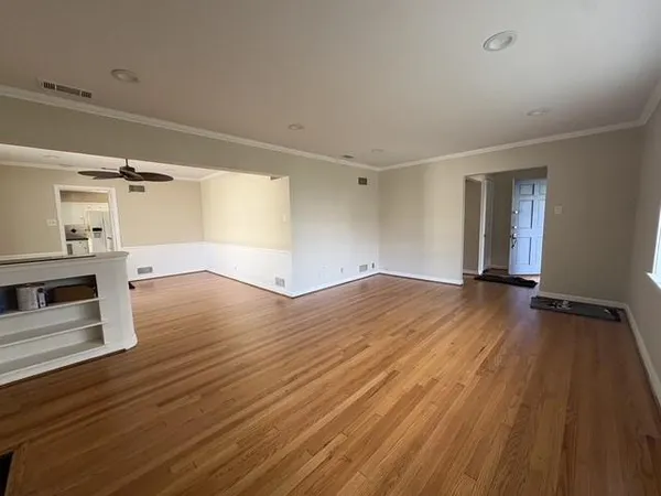 $5,500 | 7525 Wentwood Drive, Dallas, TX 75225