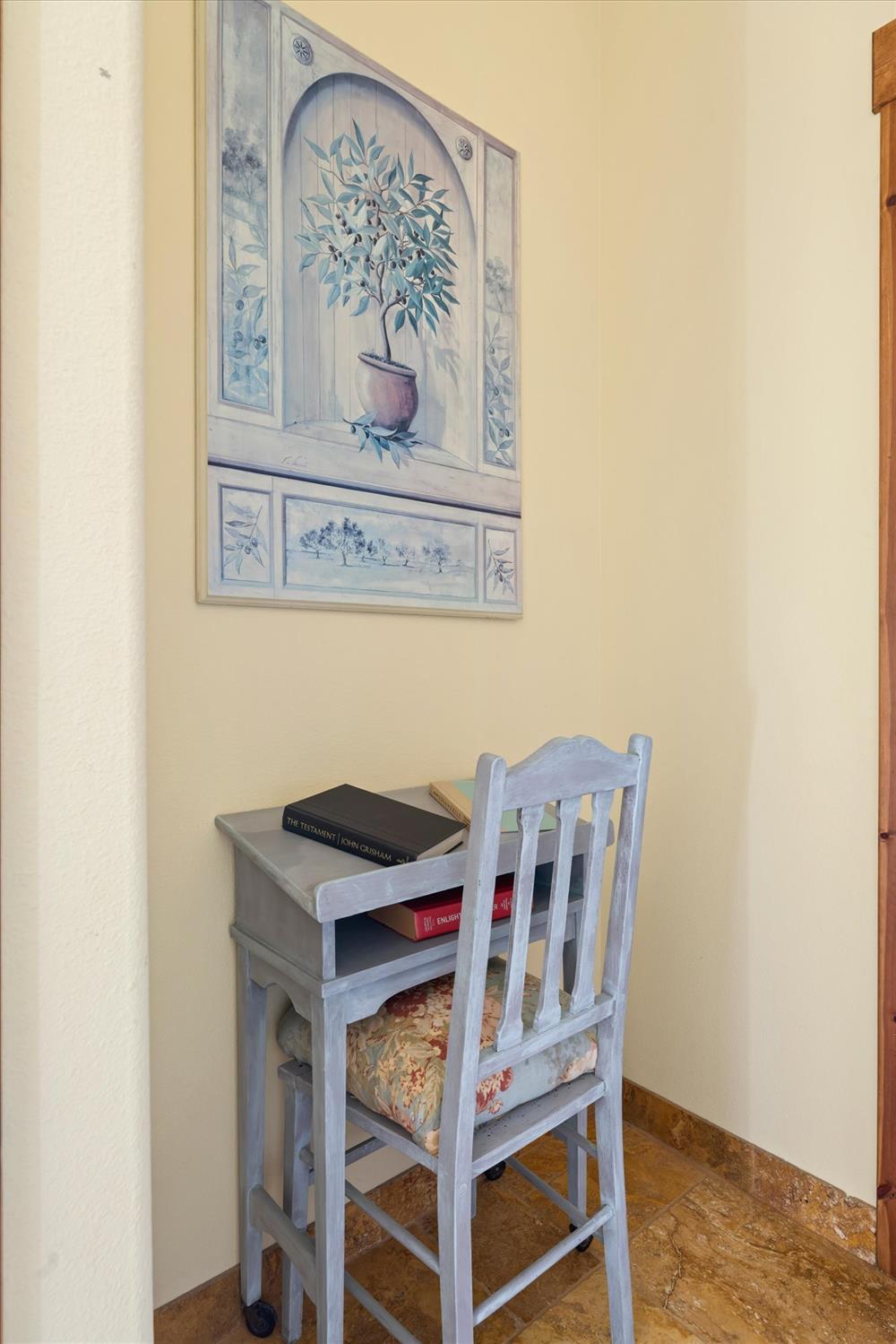 6399 Filly Lane Angels Camp, CA 95222 - Photo 31 of 49 a view of a dining area with furniture and wooden floor
