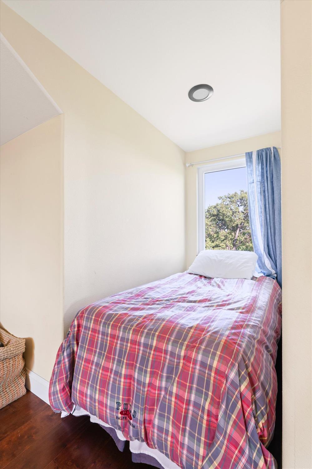 6399 Filly Lane Angels Camp, CA 95222 - Photo 36 of 49 a bedroom with a bed and window