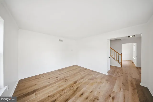 a view of empty room