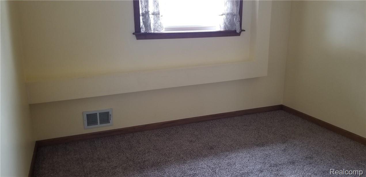 6147 Turner Road Flushing, MI 48433 - Photo 22 of 28 6147 Turner.23