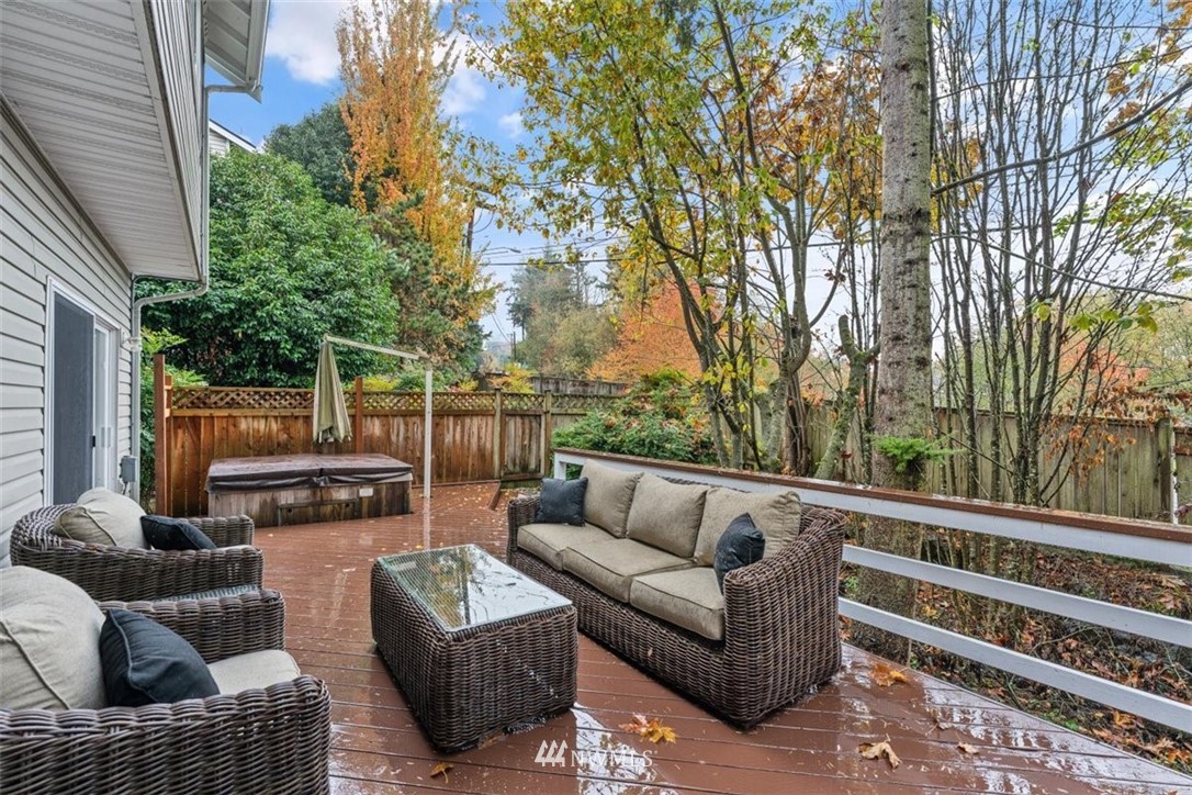 14509 Simonds Road Northeast Kirkland, WA 98034 - Photo 22 of 22