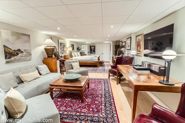 $3,950,000 | 20 Edson Forest Road, West Tisbury, MA 02568