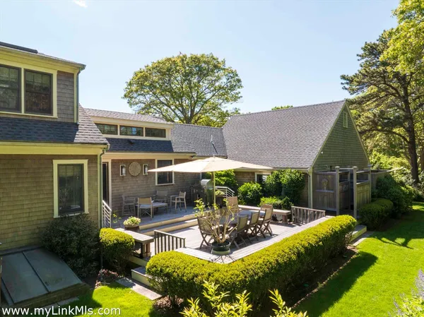 $3,950,000 | 20 Edson Forest Road, West Tisbury, MA 02568