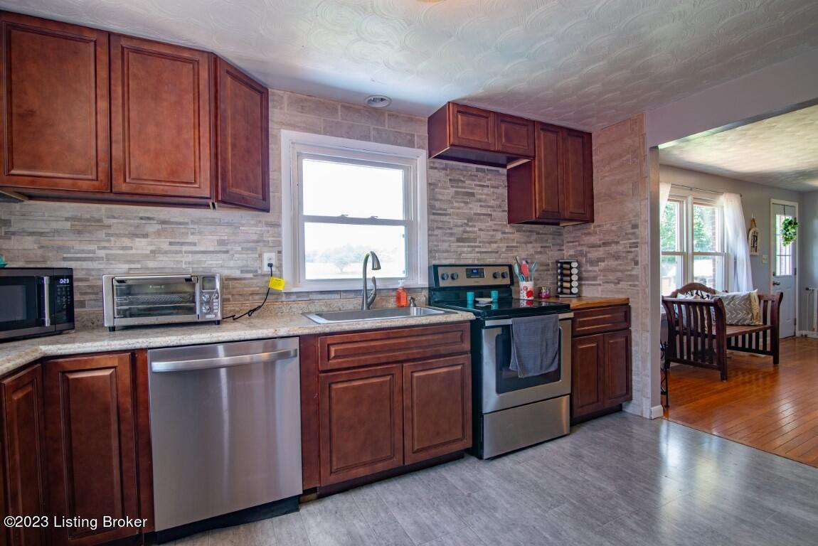3135 Flaherty Road Ekron, KY 40117 - Photo 9 of 47 3135 Flaherty Rd-24