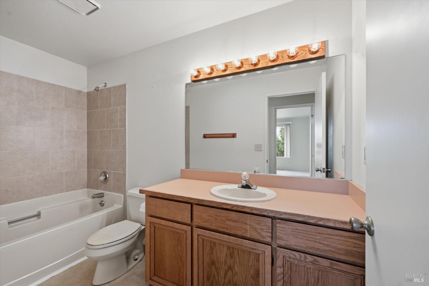 17312 Greenridge Road Hidden Valley Lake, CA 95467 - Photo 24 of 34 Hall bath has shower over tub.