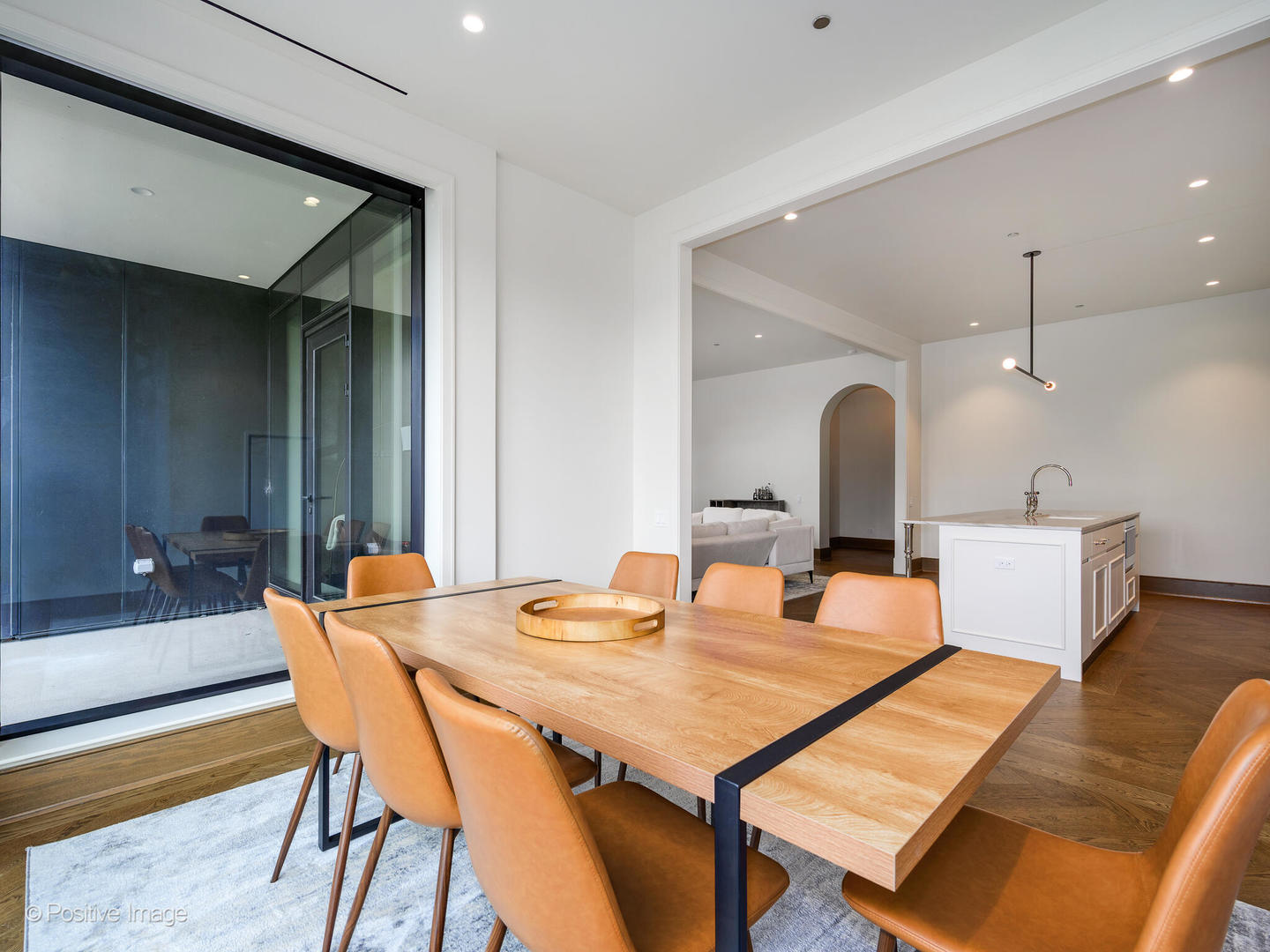 21 North May Street, Unit 505 Chicago, IL 60607 - Photo 16 of 27 a outdoor space with a table and chairs