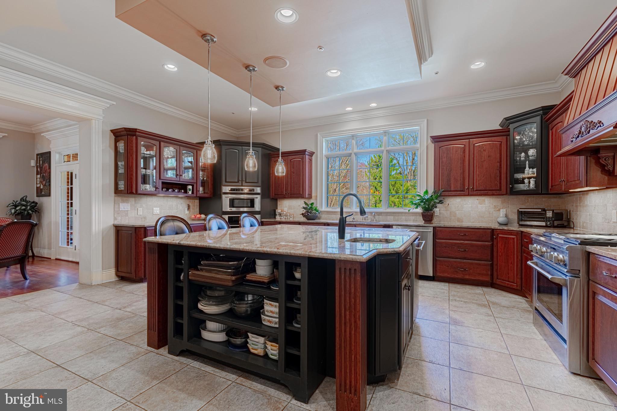 10100 Gary Road Potomac, MD 20854 - Photo 12 of 71 Kitchen with oversized island.