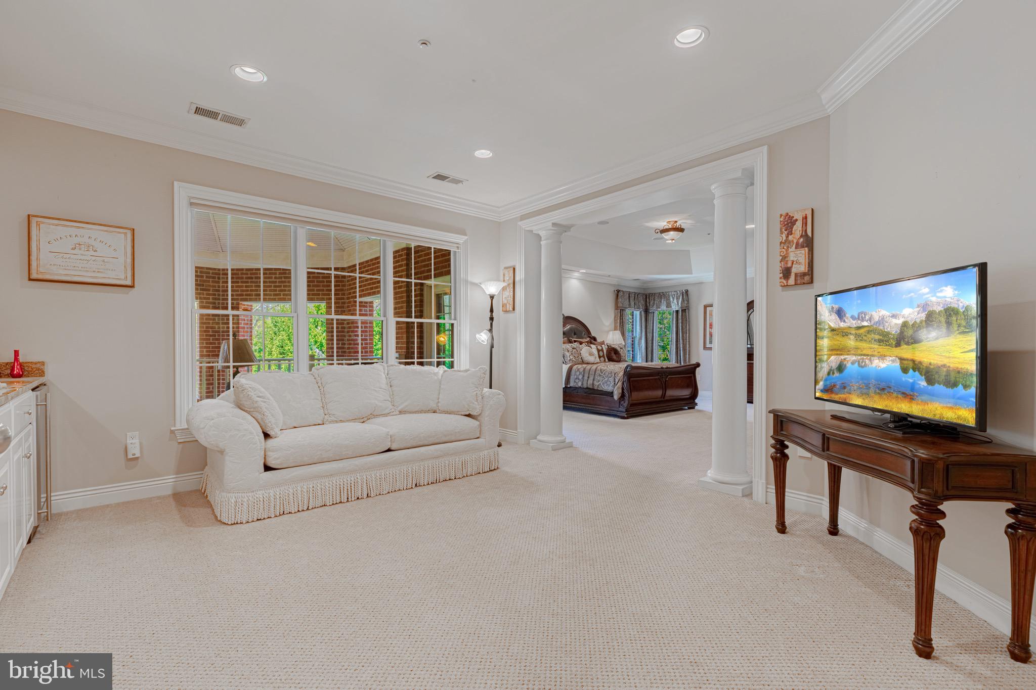 10100 Gary Road Potomac, MD 20854 - Photo 22 of 71 Reading area with bev center off primary bedroom