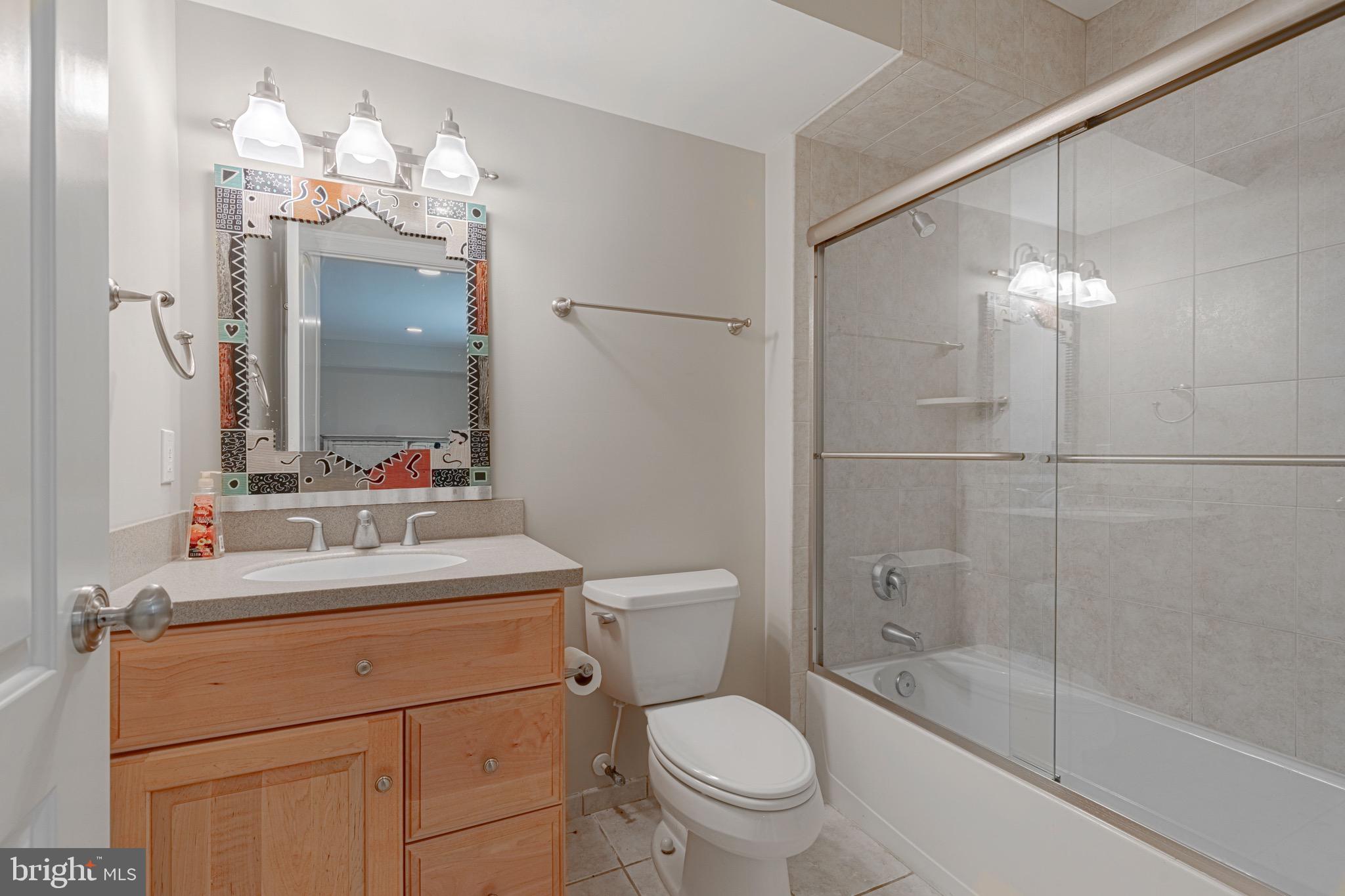 10100 Gary Road Potomac, MD 20854 - Photo 33 of 71 Full bath #3