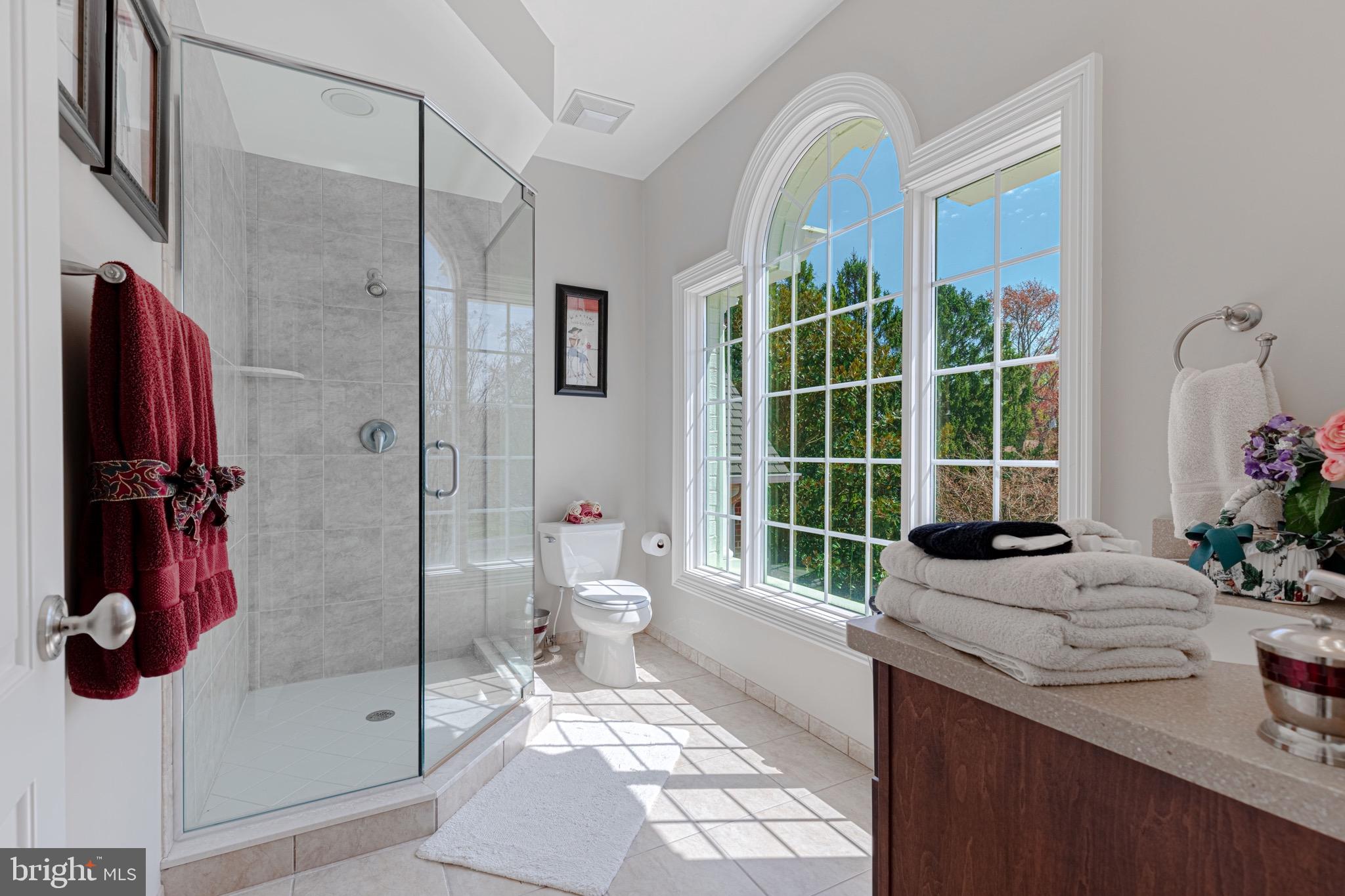 10100 Gary Road Potomac, MD 20854 - Photo 36 of 71 Full bath #4