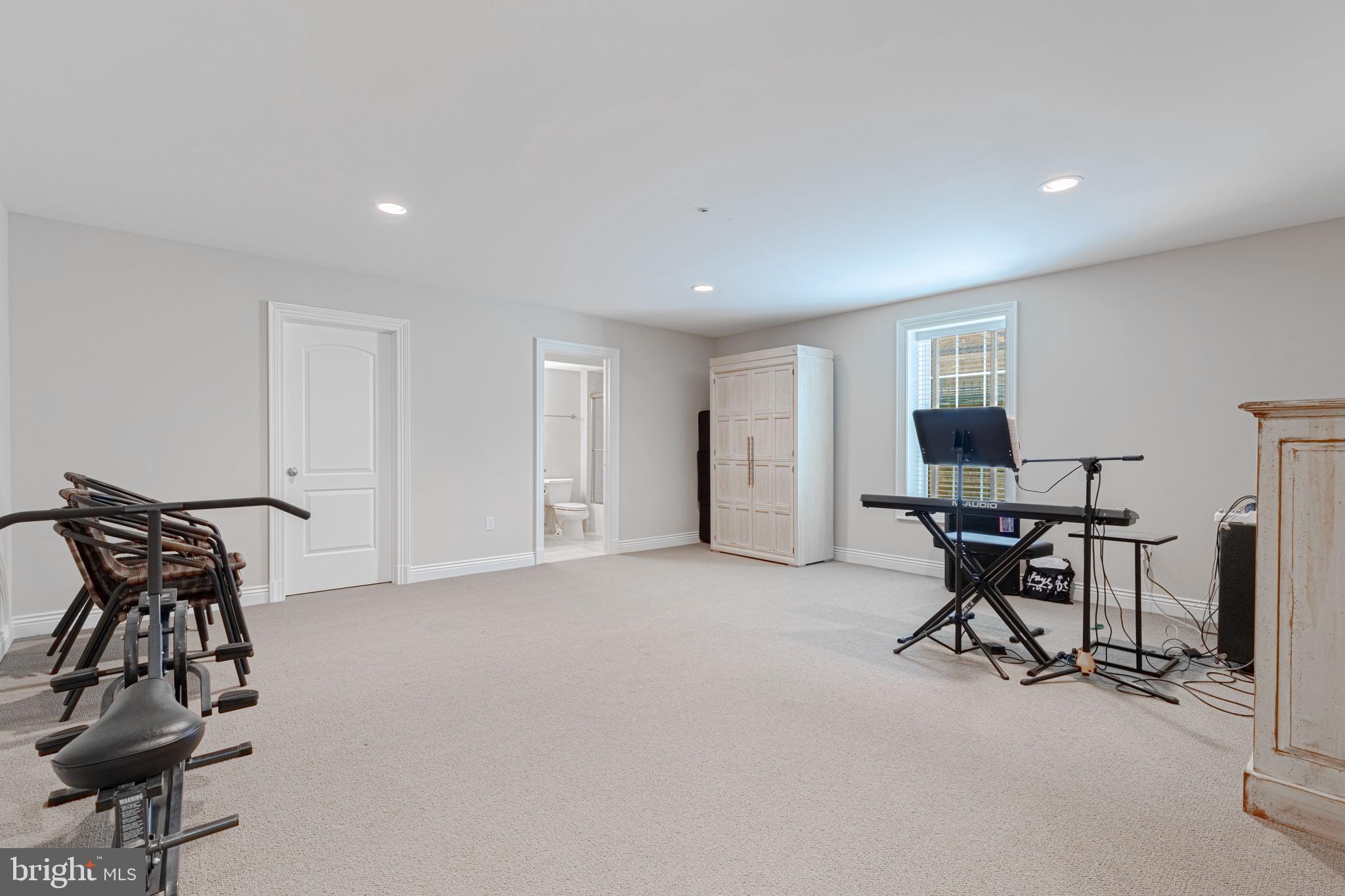 10100 Gary Road Potomac, MD 20854 - Photo 49 of 71 Lower level bedroom #8