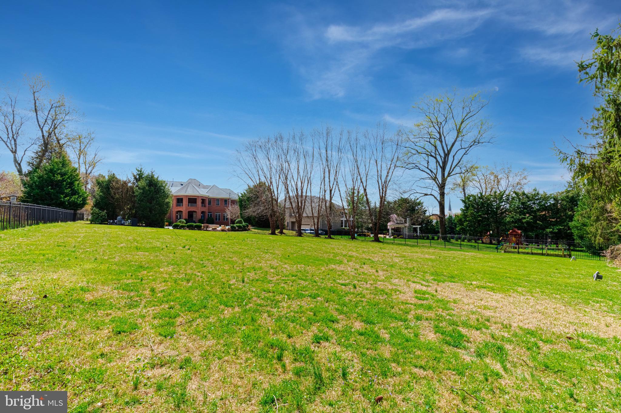 10100 Gary Road Potomac, MD 20854 - Photo 57 of 71 Luscious rear grounds.