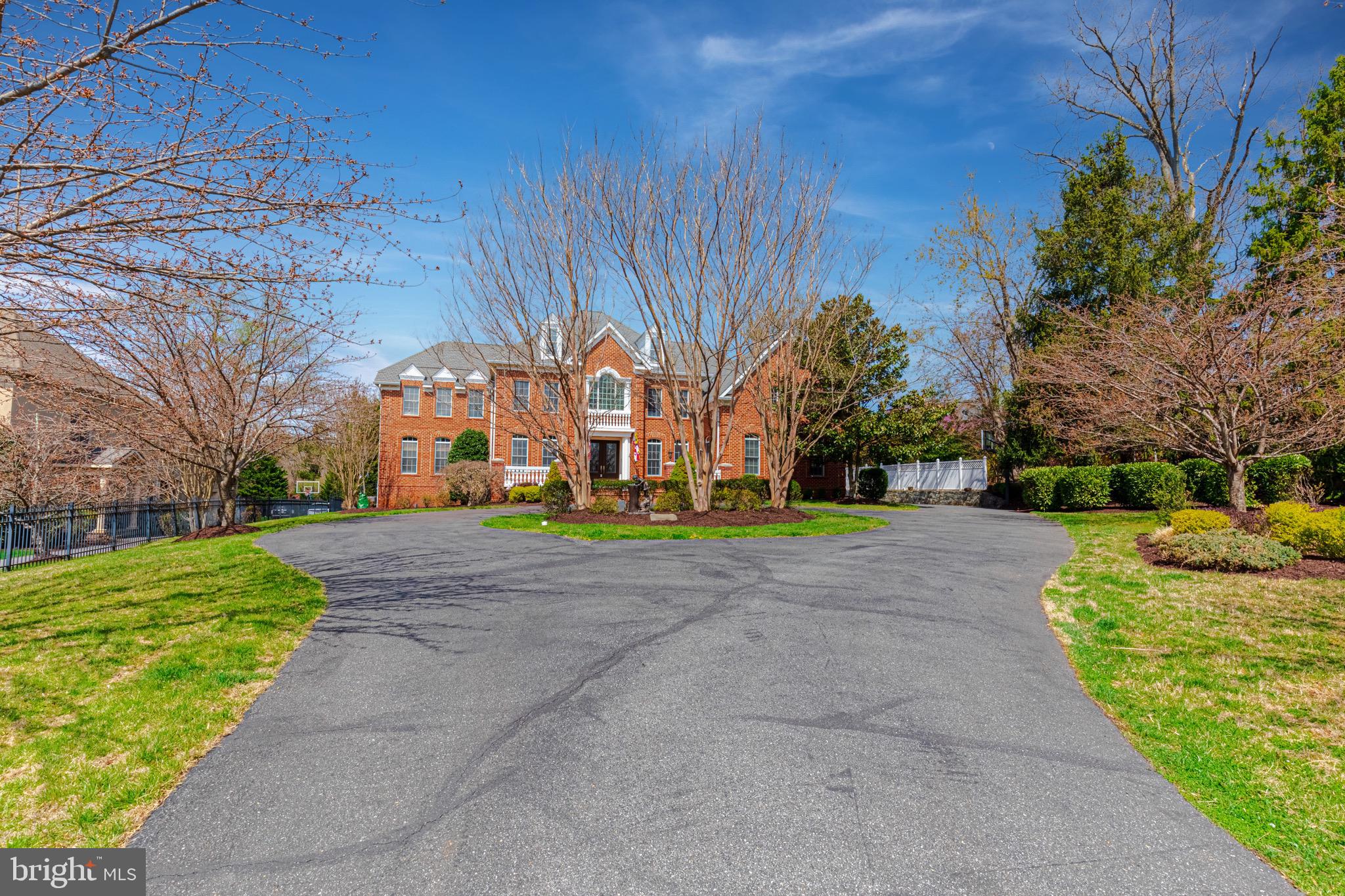 10100 Gary Road Potomac, MD 20854 - Photo 65 of 71 Circular drive invites you home.