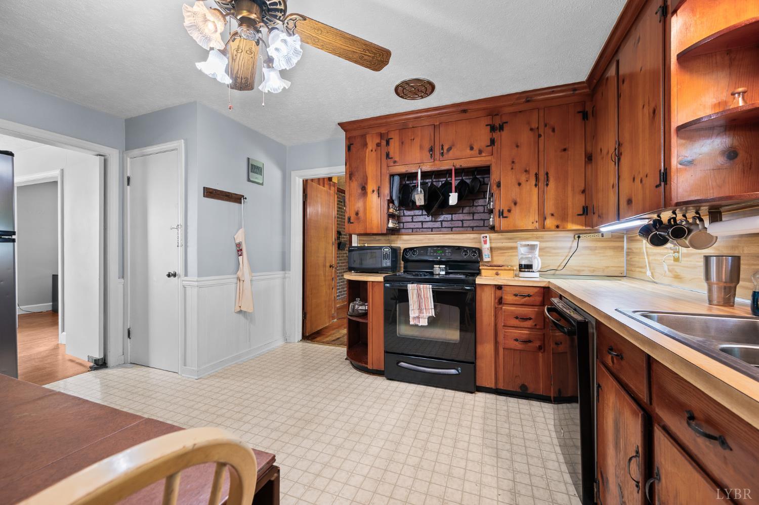 2103 Wileman Road Lynch Station, VA 24571 - Photo 22 of 63 Gallery Image 22