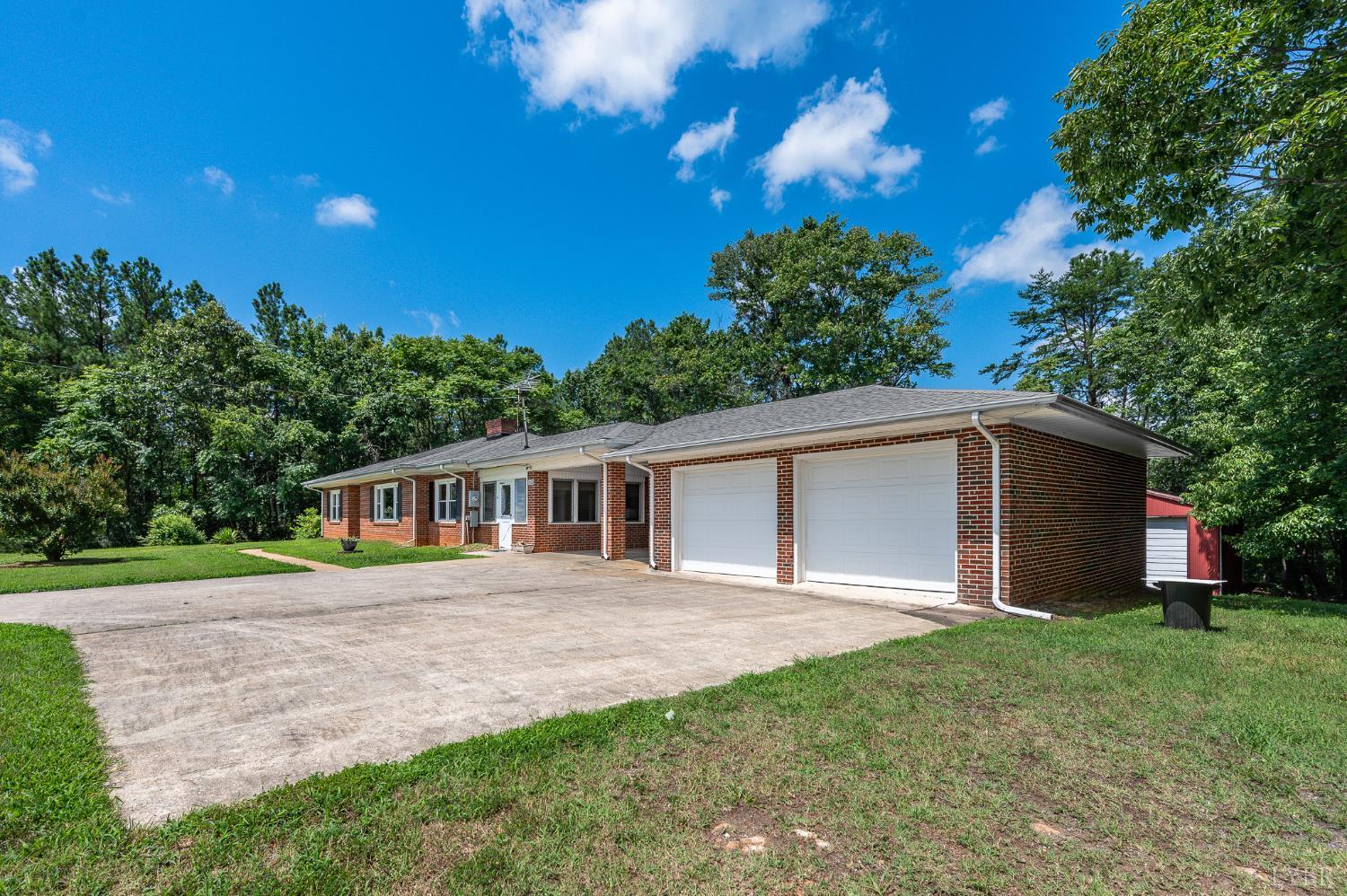 2103 Wileman Road Lynch Station, VA 24571 - Photo 5 of 63 Gallery Image 5