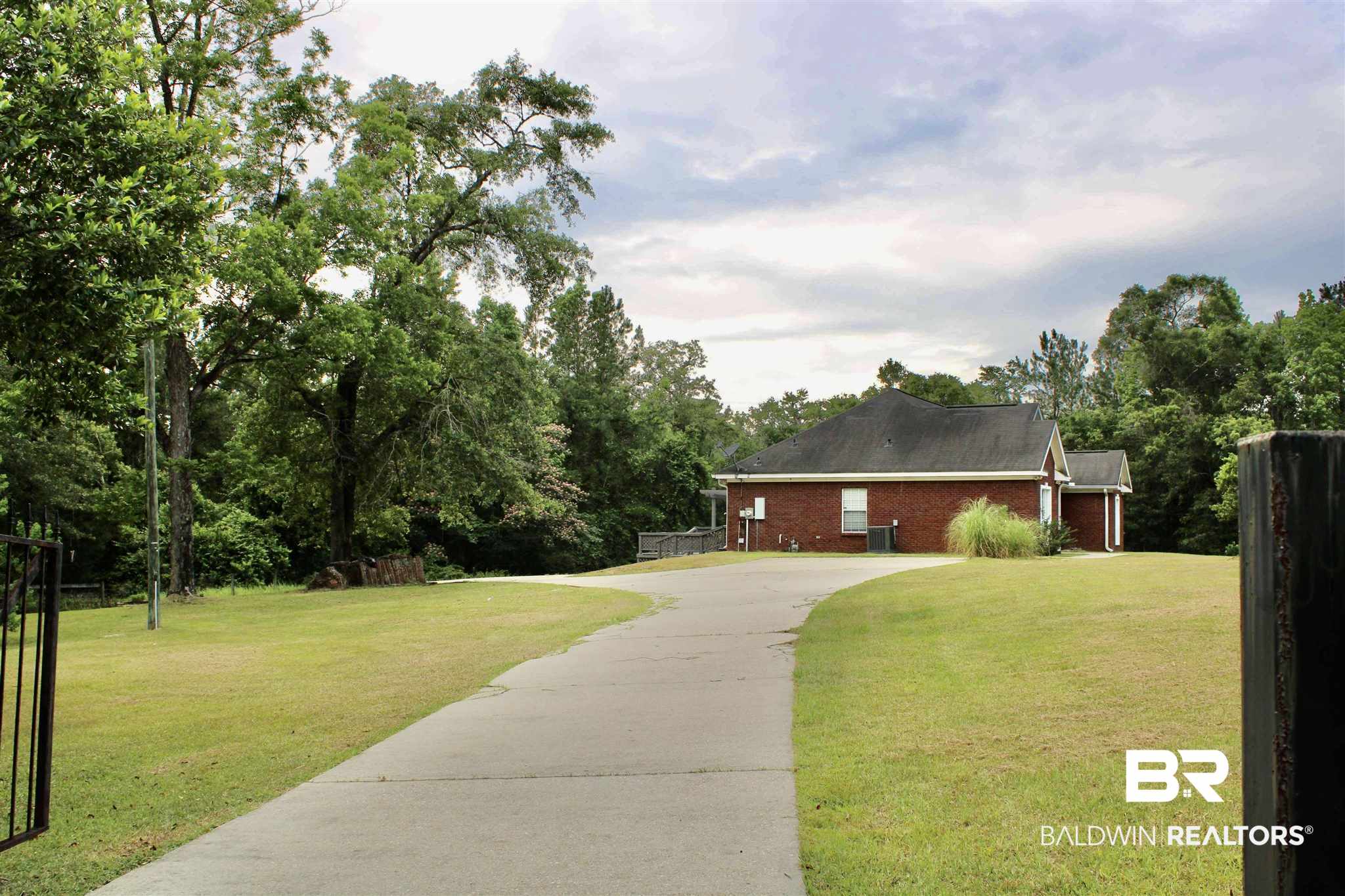 7667 Highway 45 Eight Mile, AL 36613 - Photo 2 of 21
