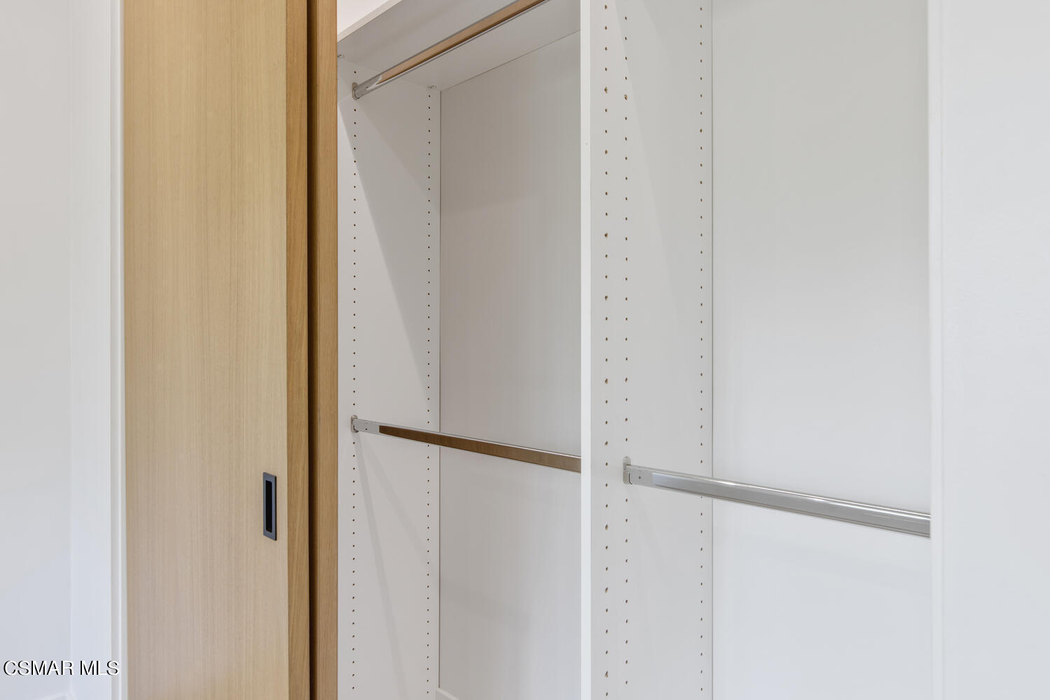 2224 Thorsby Road Lake Sherwood, CA 91361 - Photo 37 of 45 a close view of closet