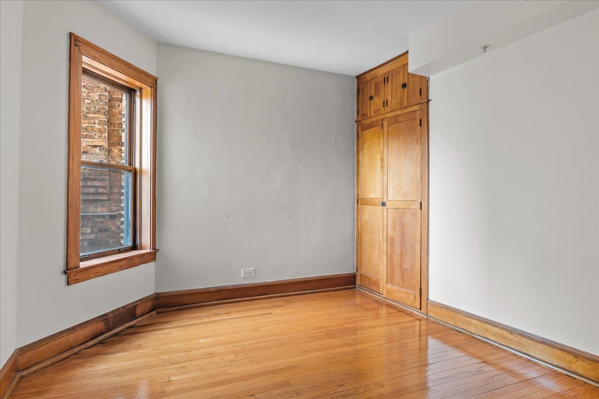 909 Green Bay Road, Unit 2S Winnetka, IL 60093 - Photo 9 of 12