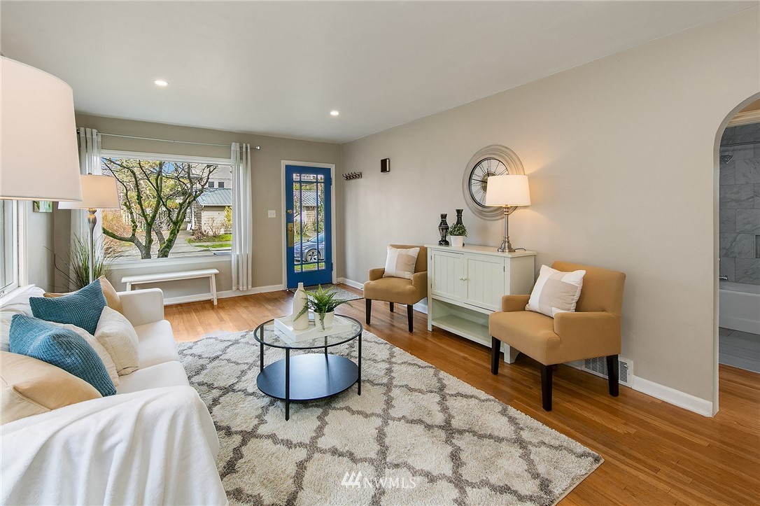 545 North 78th Street Seattle, WA 98103 - Photo 3 of 29 Gallery Image 3