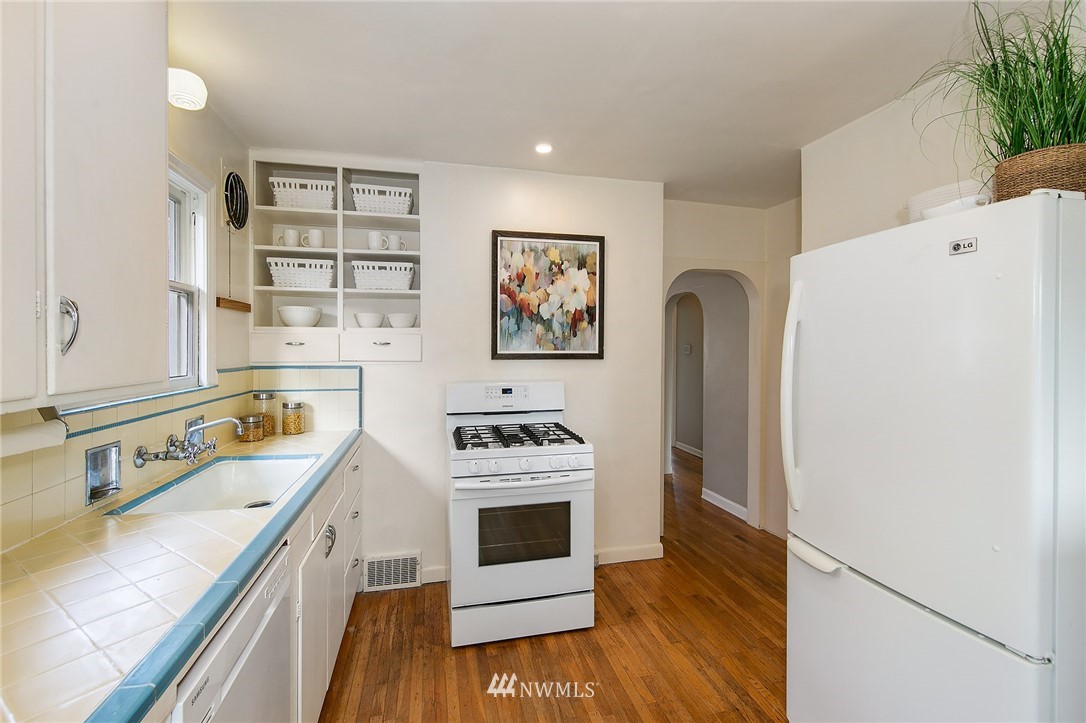 545 North 78th Street Seattle, WA 98103 - Photo 6 of 29 Gallery Image 6