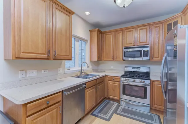 $389,000 | 11920 Winterberry Lane, Plainfield, IL 60585