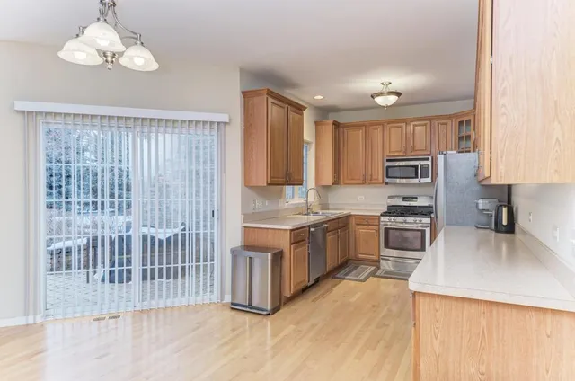 $389,000 | 11920 Winterberry Lane, Plainfield, IL 60585