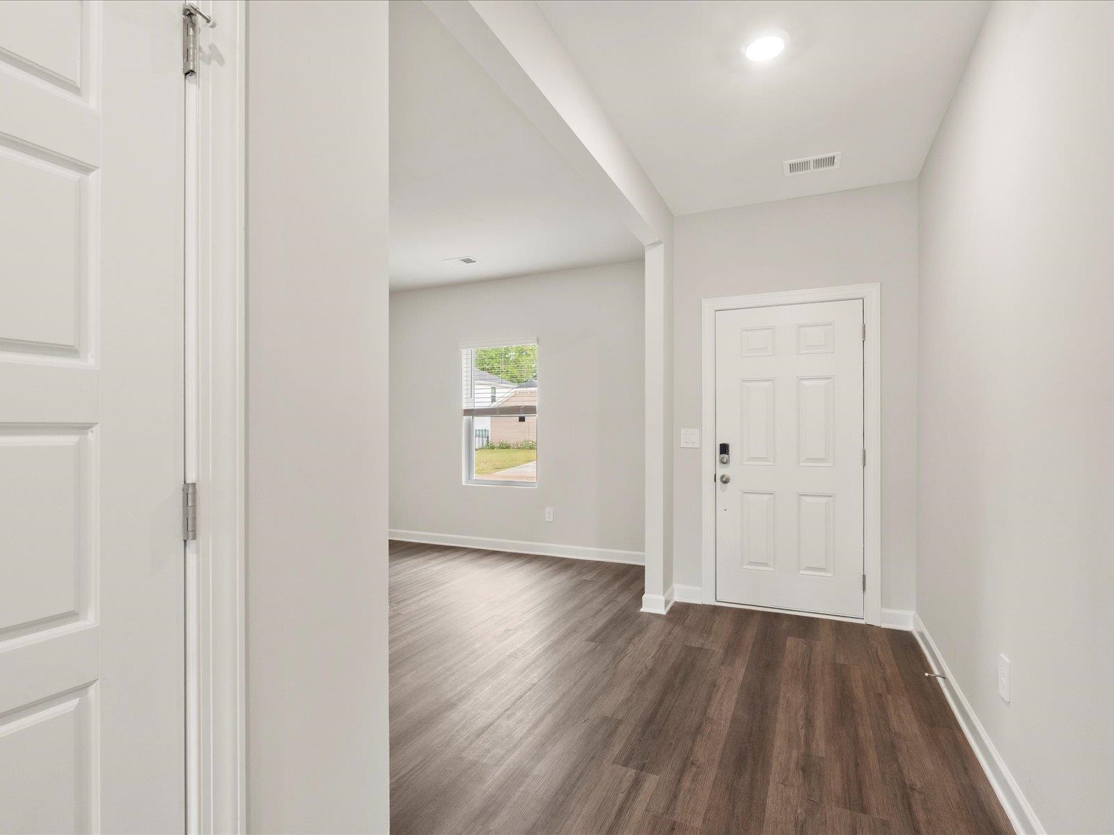 758 Treeline Road Moore, SC 29369 - Photo 2 of 39