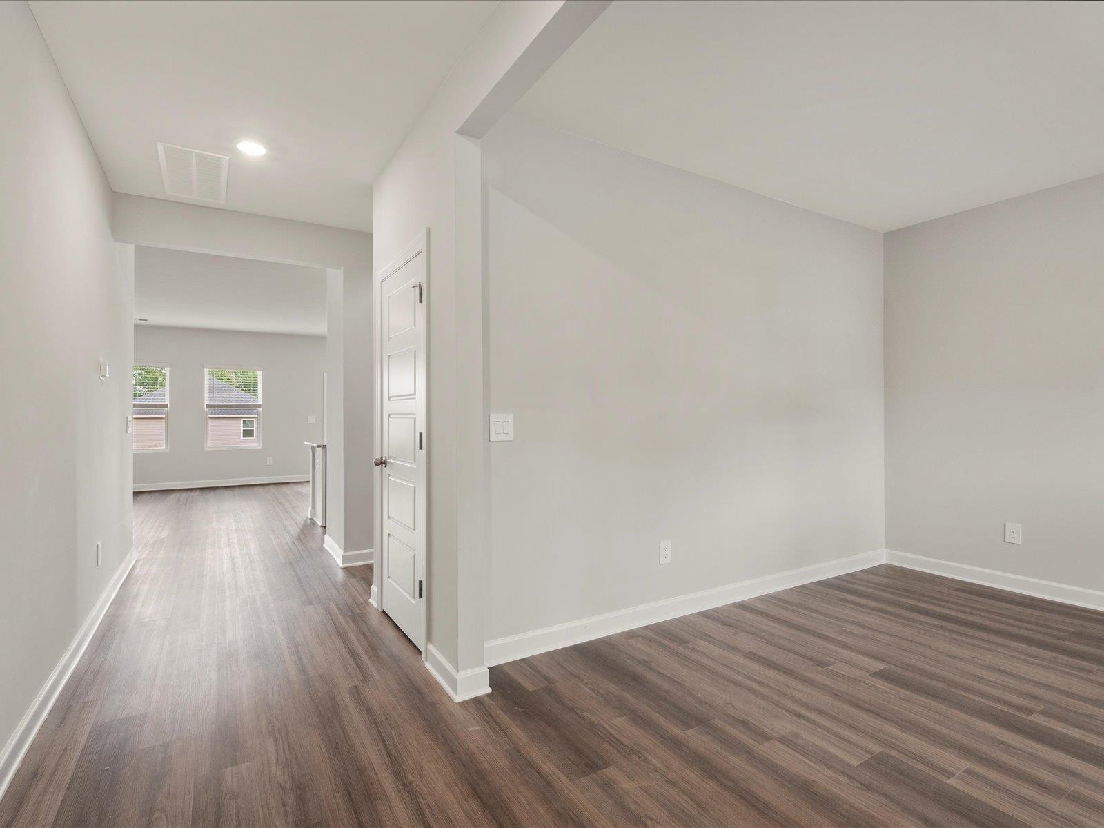 758 Treeline Road Moore, SC 29369 - Photo 3 of 39