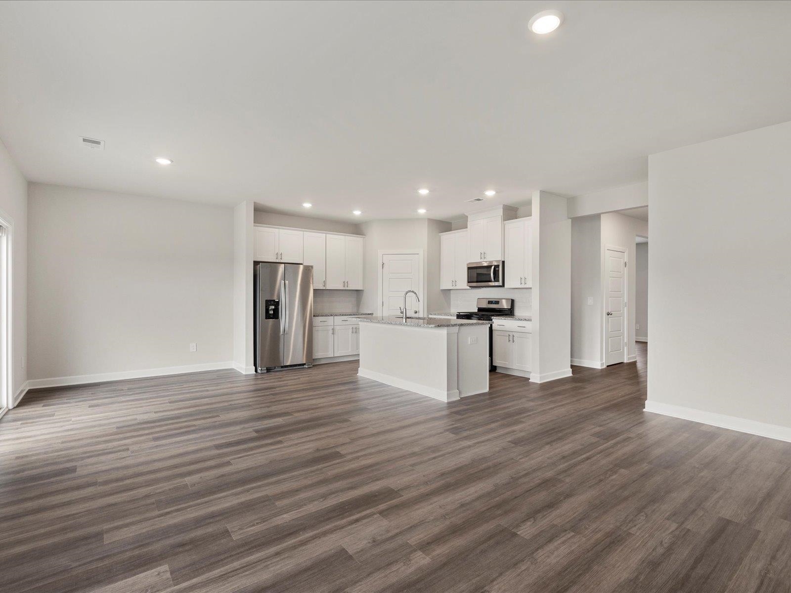 758 Treeline Road Moore, SC 29369 - Photo 5 of 39