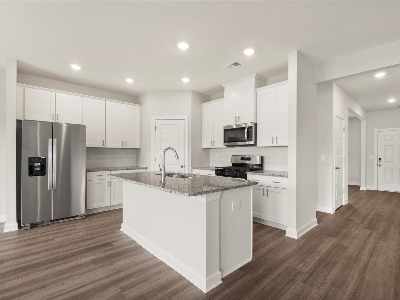 758 Treeline Road Moore, SC 29369 - Photo 7 of 39