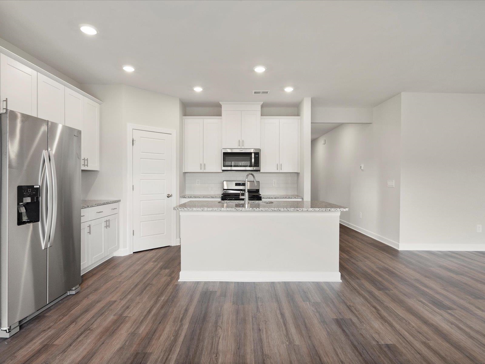 758 Treeline Road Moore, SC 29369 - Photo 9 of 39