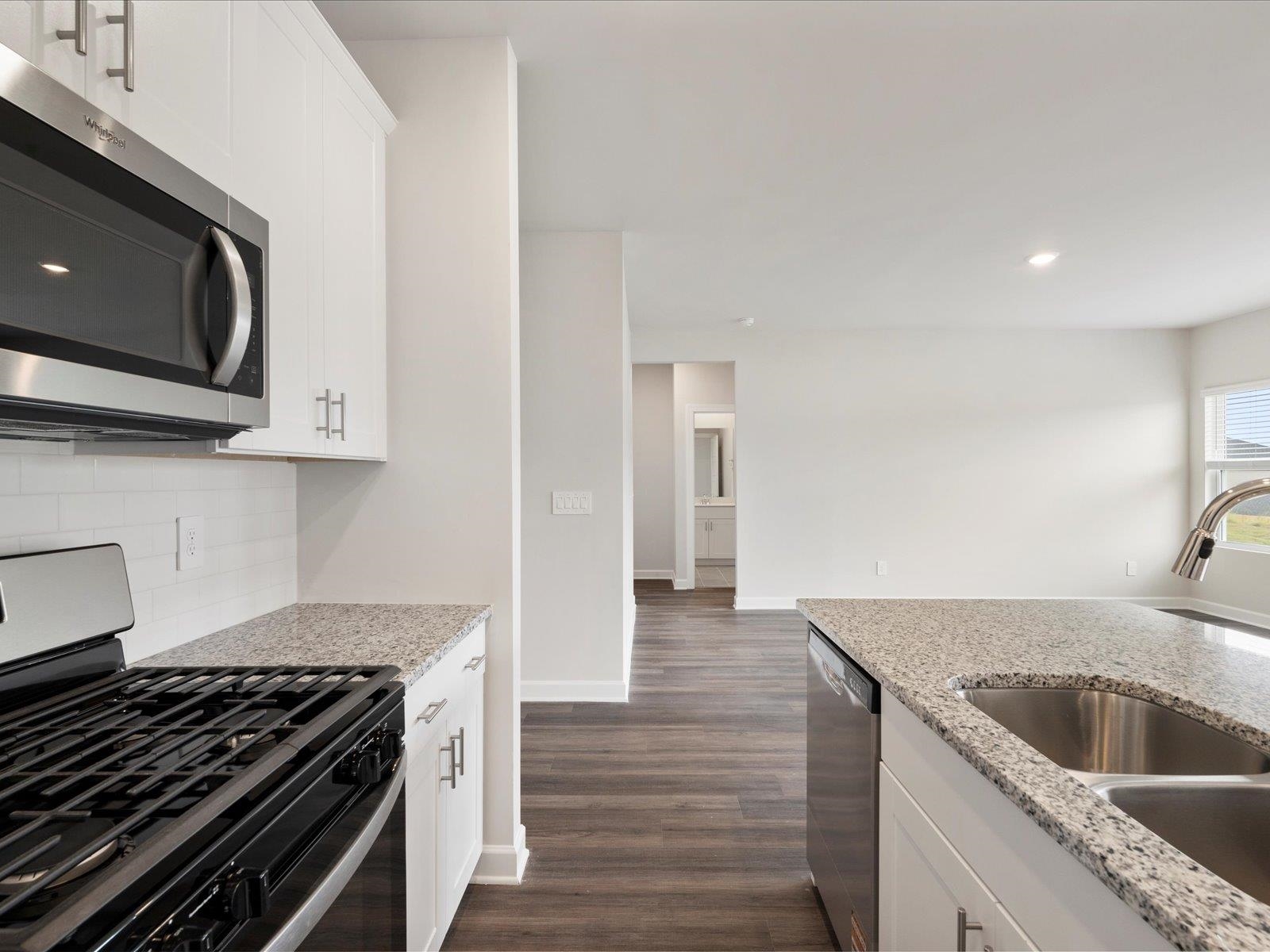 758 Treeline Road Moore, SC 29369 - Photo 10 of 39