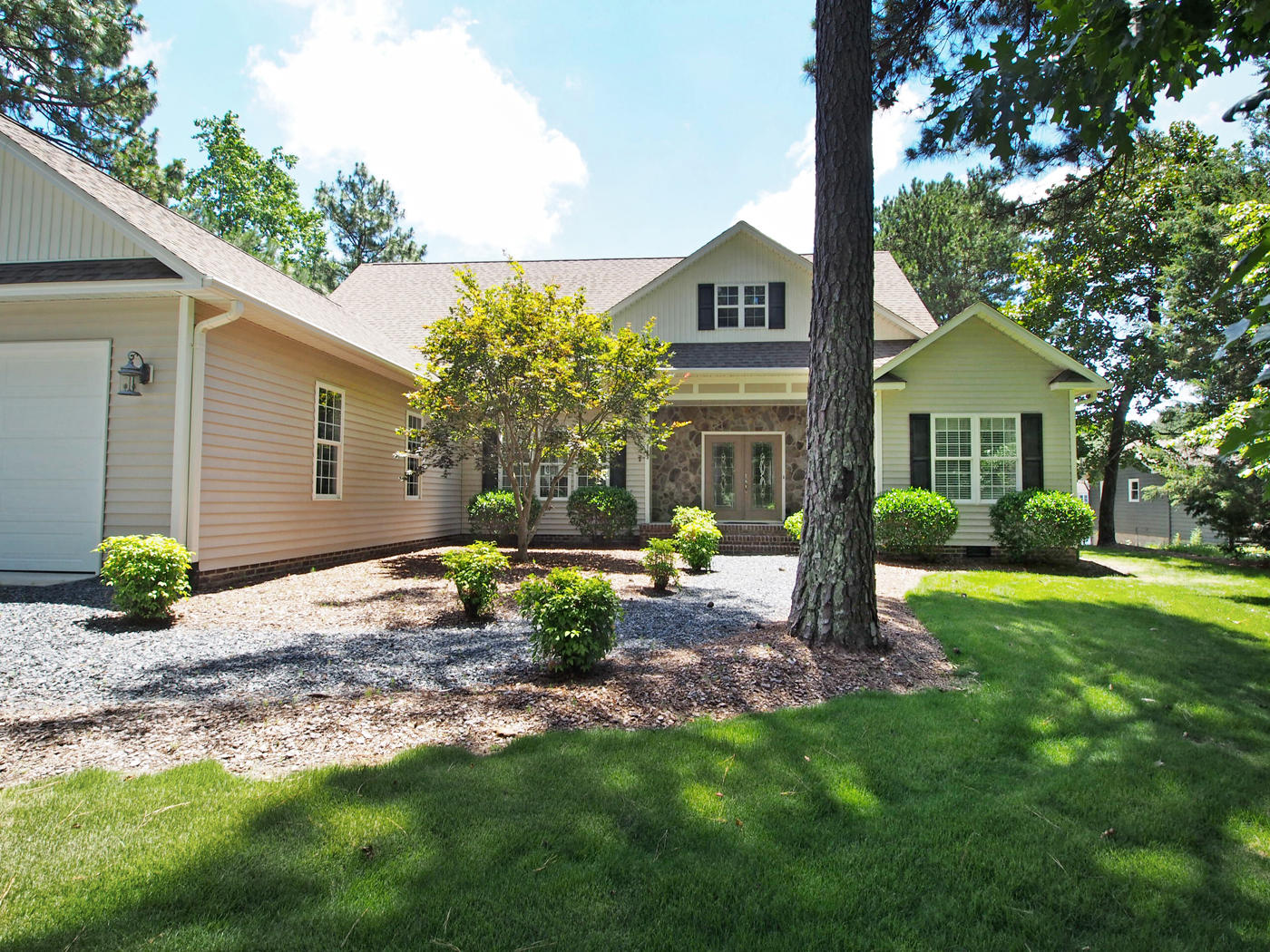 105 Vanore Road West End, NC 27376 - Photo 1 of 40 front5